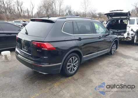 2020 Volkswagen Tiguan 2.0T Se/2.0T Se R-Line Black/2.0T Sel z USA, uszkodzony, nr VIN 3VV2B7AX5LM025213